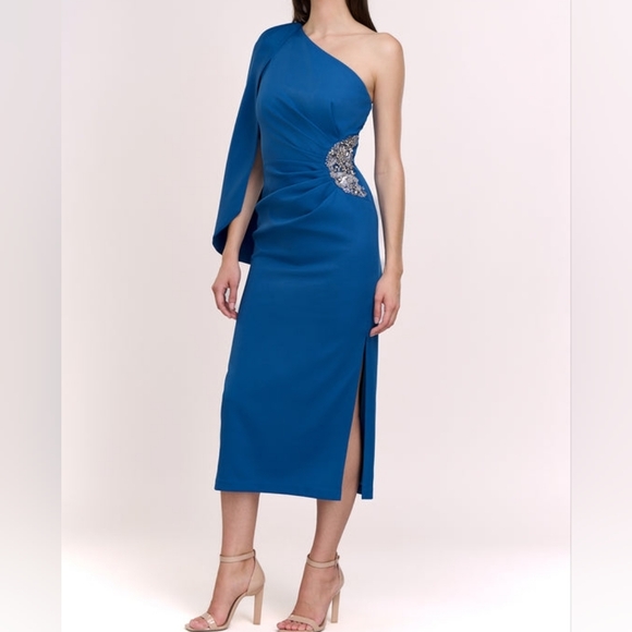NWT JS COLLECTIONS$248 Cape Sleeve Cocktail Dress